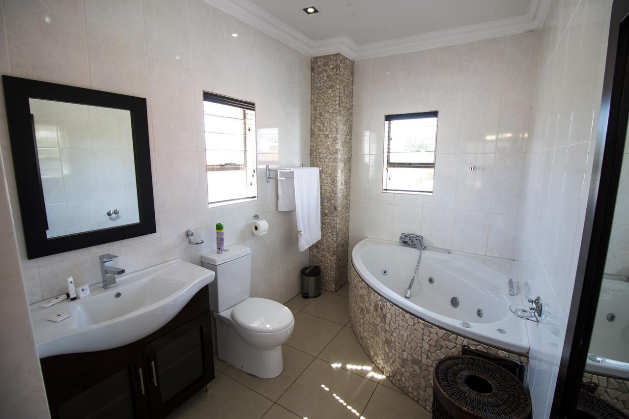The Shamrock Hotel Polokwane Zewnętrze zdjęcie